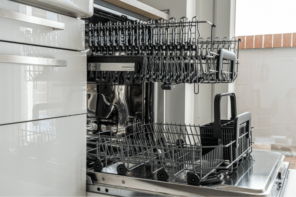 The Ultimate Guide to Effectively Cleaning Your Commercial Dishwasher