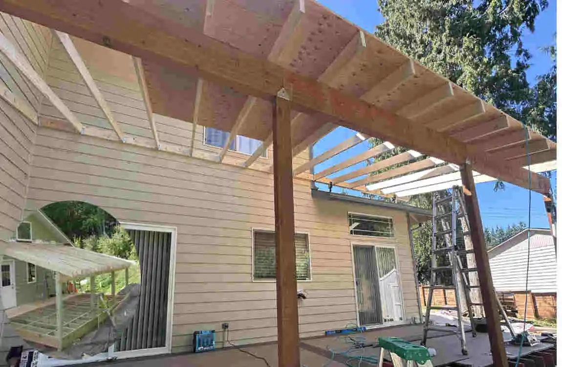 how far can you span a 2x6 for a roof