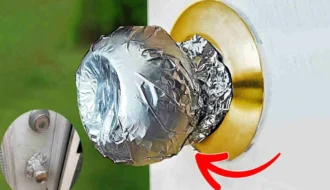 why put foil on door knob