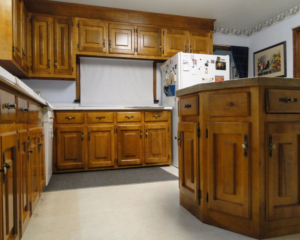 How To Renew Old Kitchen Cabinets