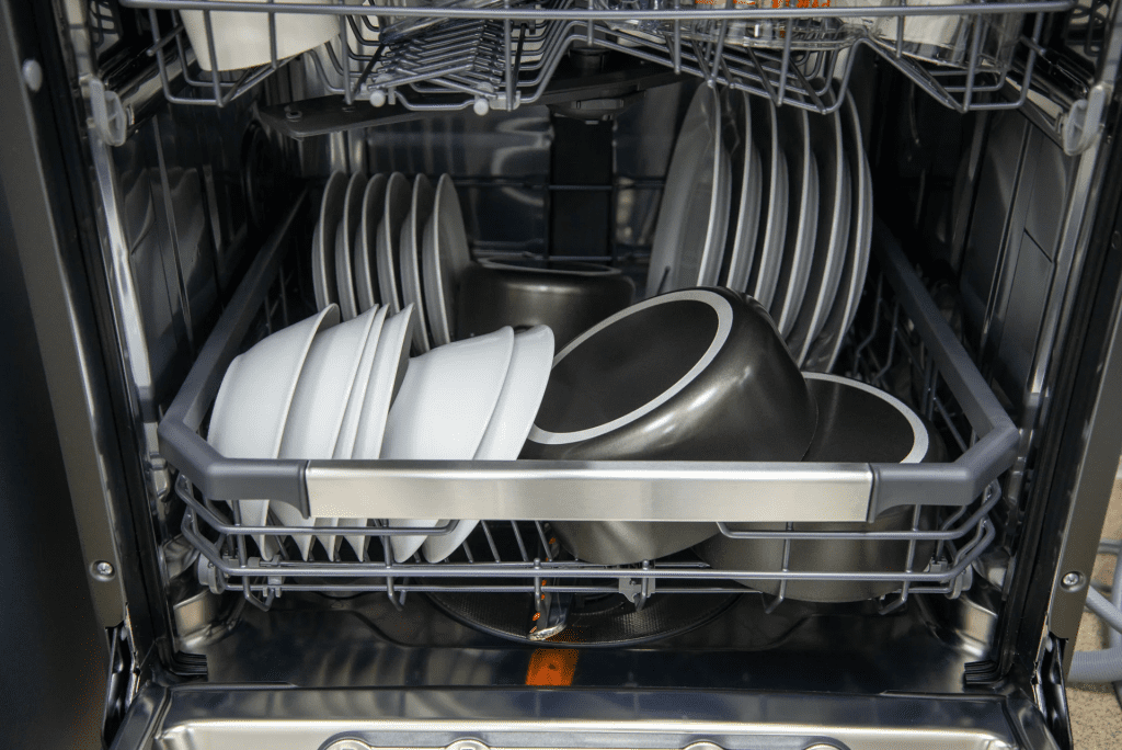 The Ultimate Guide to Effectively Cleaning Your Commercial Dishwasher