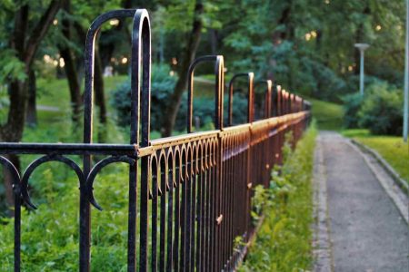 The Role of Fencing in Sustainable Urban Gardening