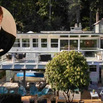 Dennis Akoyaking House