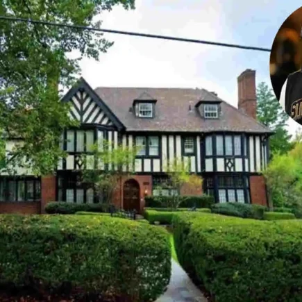 Tomlin House