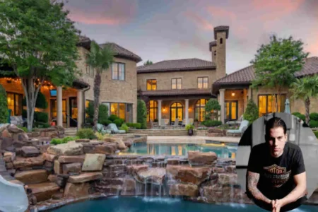 M Shadows' House