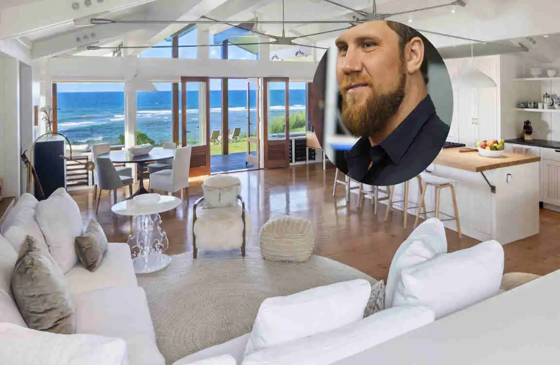 Curtis Axel House