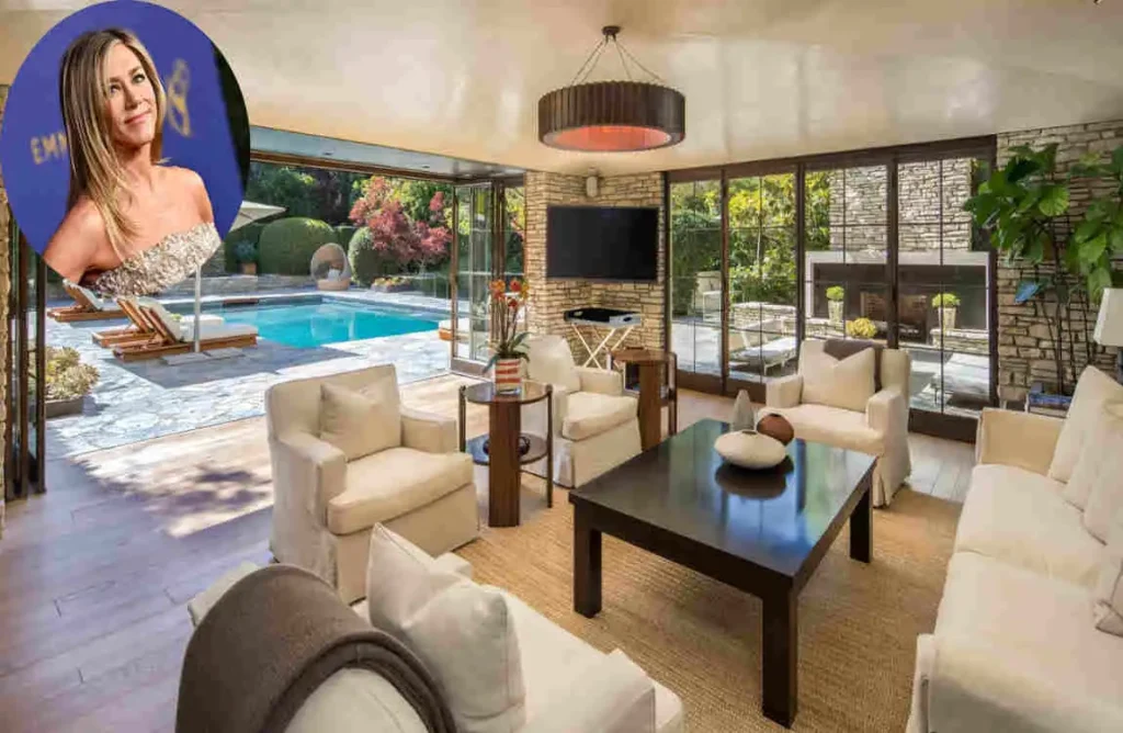 Jennifer Aniston house