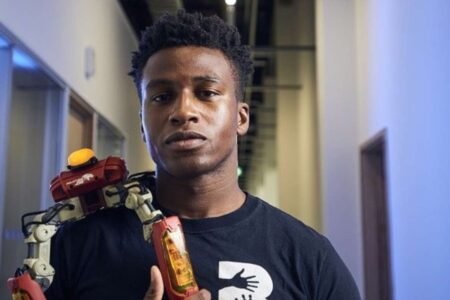 silas adekunle net worth