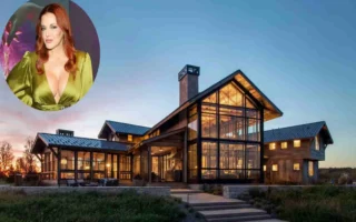 Jennifer Simard's House