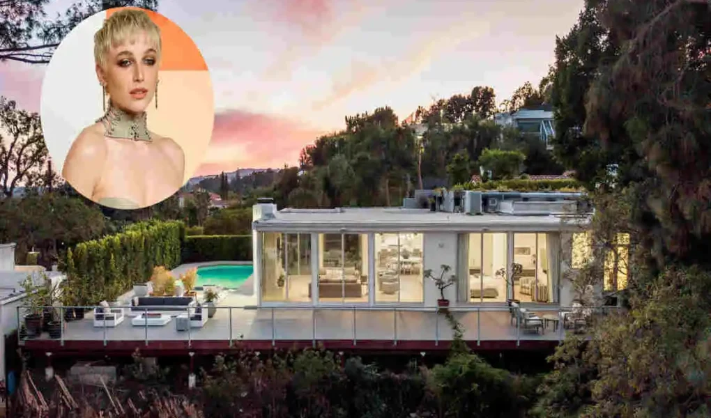 Emma Chamberlain's House