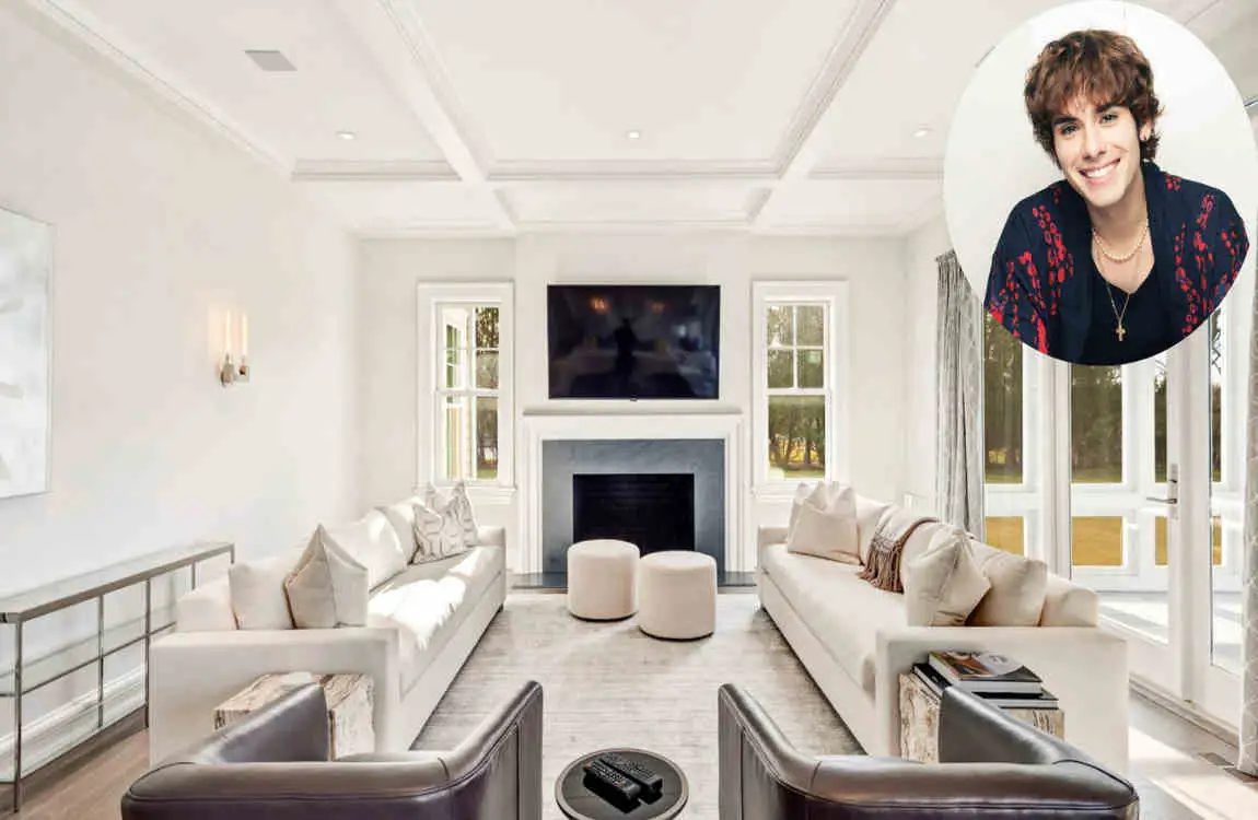 Johnny Valentine House