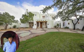 George Straits House