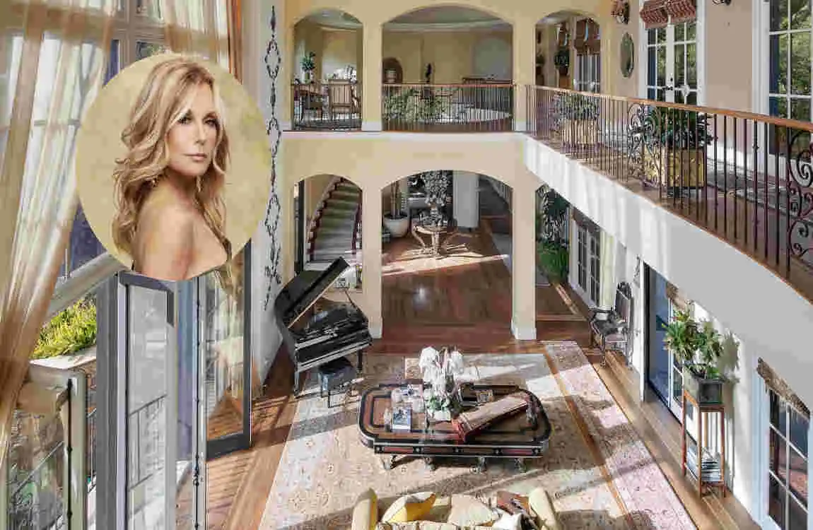Tracey Bregman House
