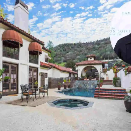 Taylor Lautner's House