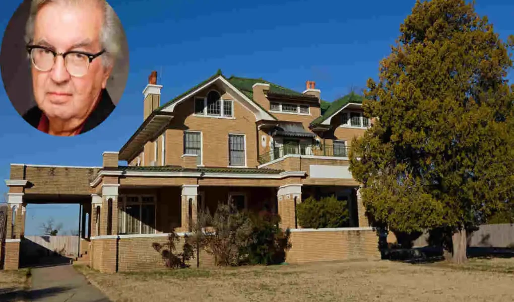 larry mcmurtry house