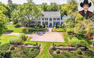 Kix Brooks House