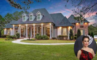 Alyssa Milano House