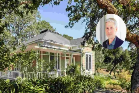 Chris Larsen House