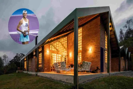 Emiliana Arango House
