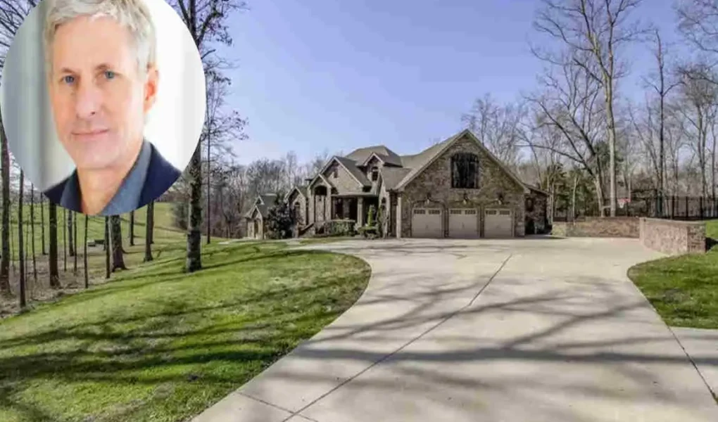 Chris Larsen's House