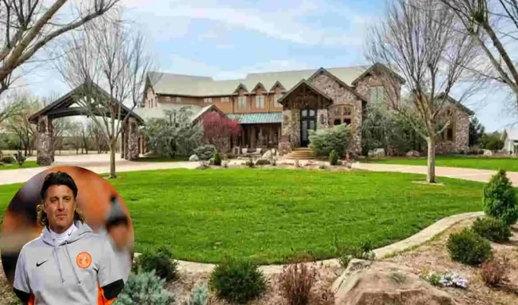 Mike Gundy's Grand Lake House