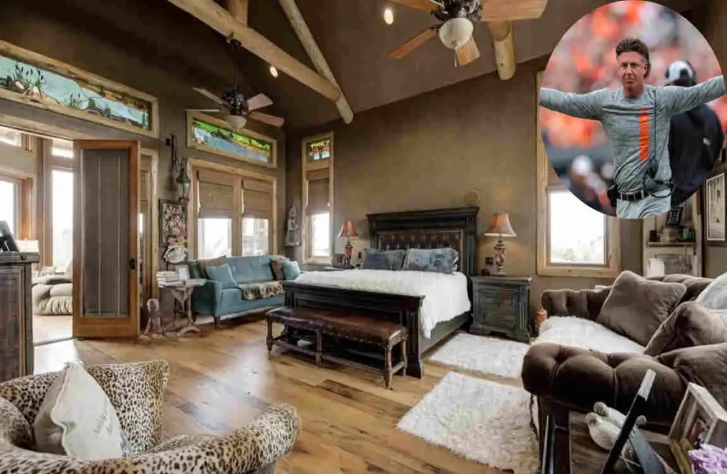 Mike Gundy's Grand Lake House