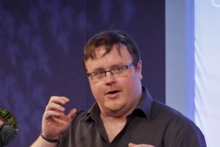 derek landy net worth