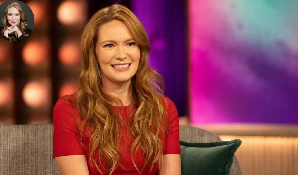 sarah j mass net worth