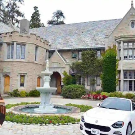Metropoulos House