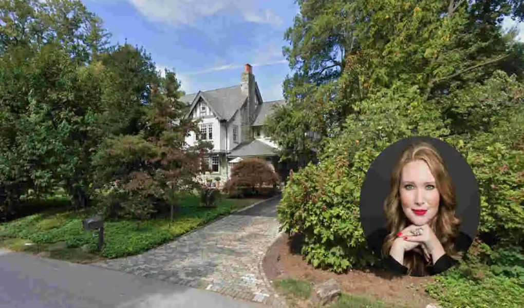 Sarah J. Maas House
