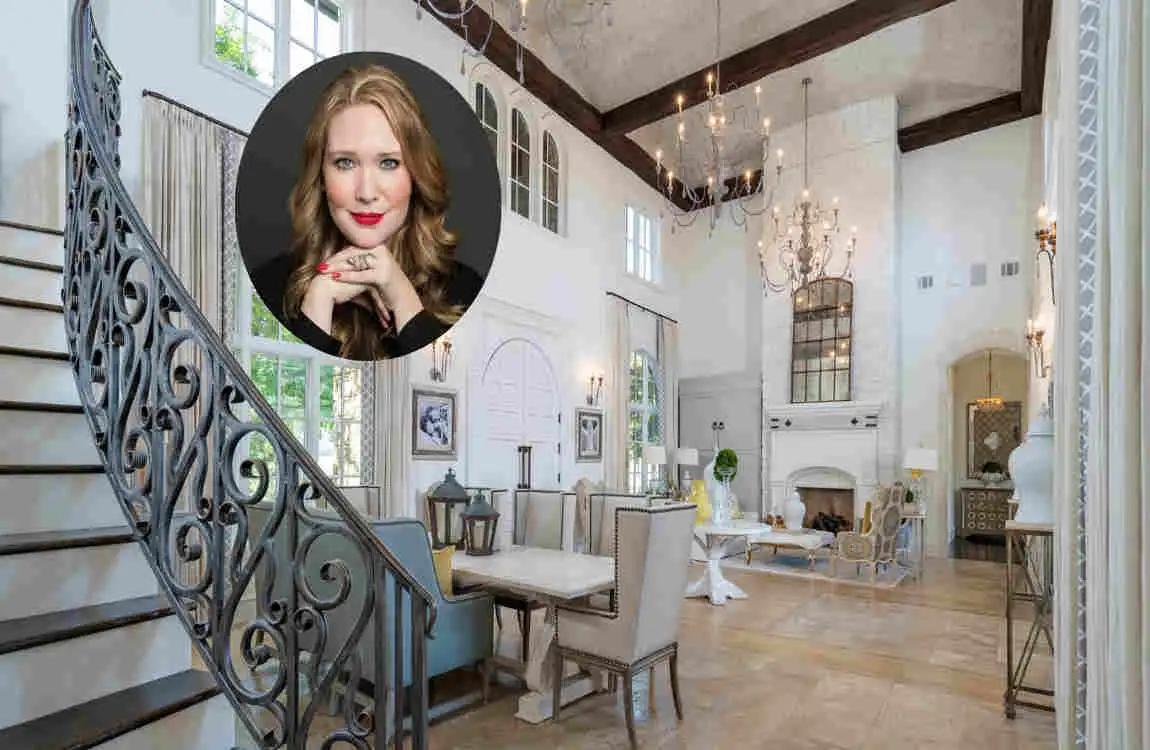 Sarah J. Maas House