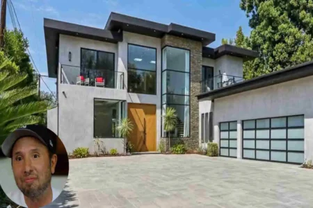 Zack Dela House