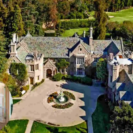 daren metropoulos house