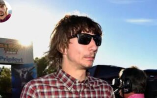 what is parker schnabel net worth