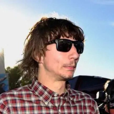 what is parker schnabel net worth