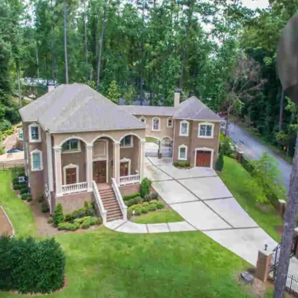 Deshawn Snow's house