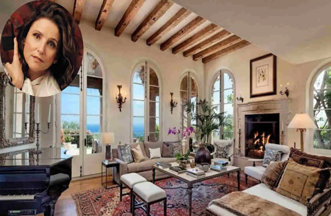 Julia Louis-Dreyfus in Santa Barbara House