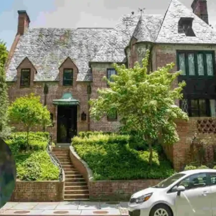 Sasha Obama’s LA Home