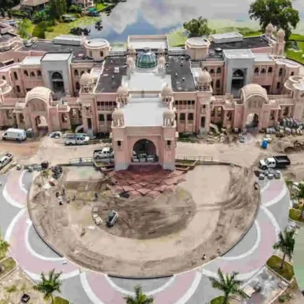 dr kiran patel house