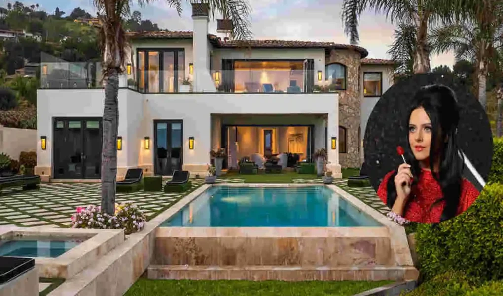 Jessie Murph's House in Malibu