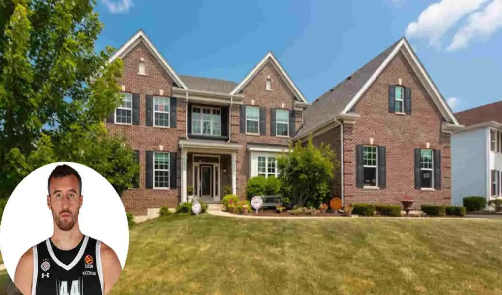 Frank Kaminsky's House