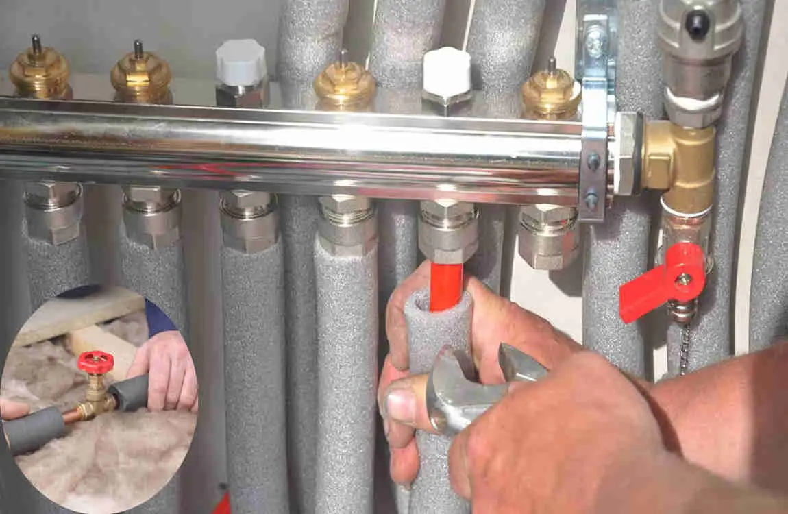 what temperature do pipes freeze under mobile home