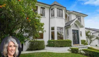 Phyllis Logan's house