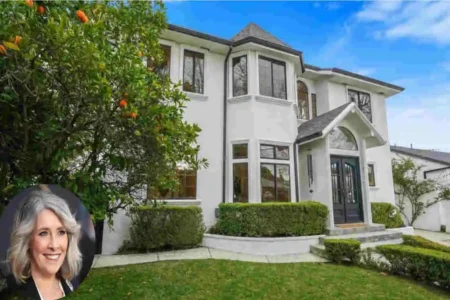 Phyllis Logan's house