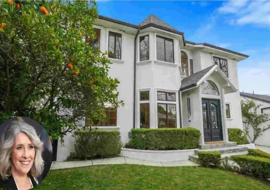 Phyllis Logan's house