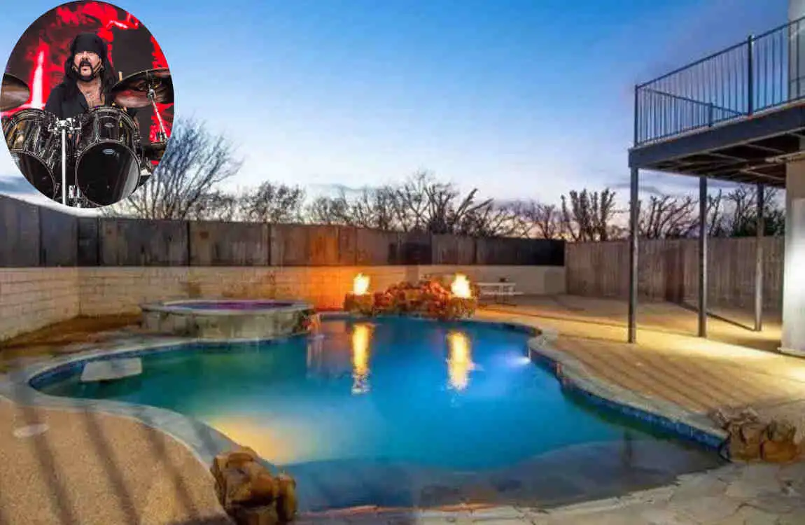 Vinnie Paul's Legendary Arlington House