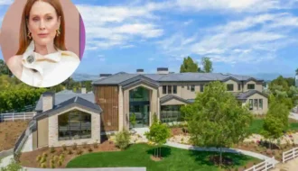 Julianne Moore house