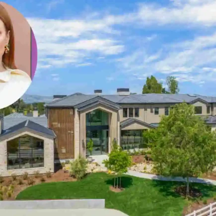 Julianne Moore house