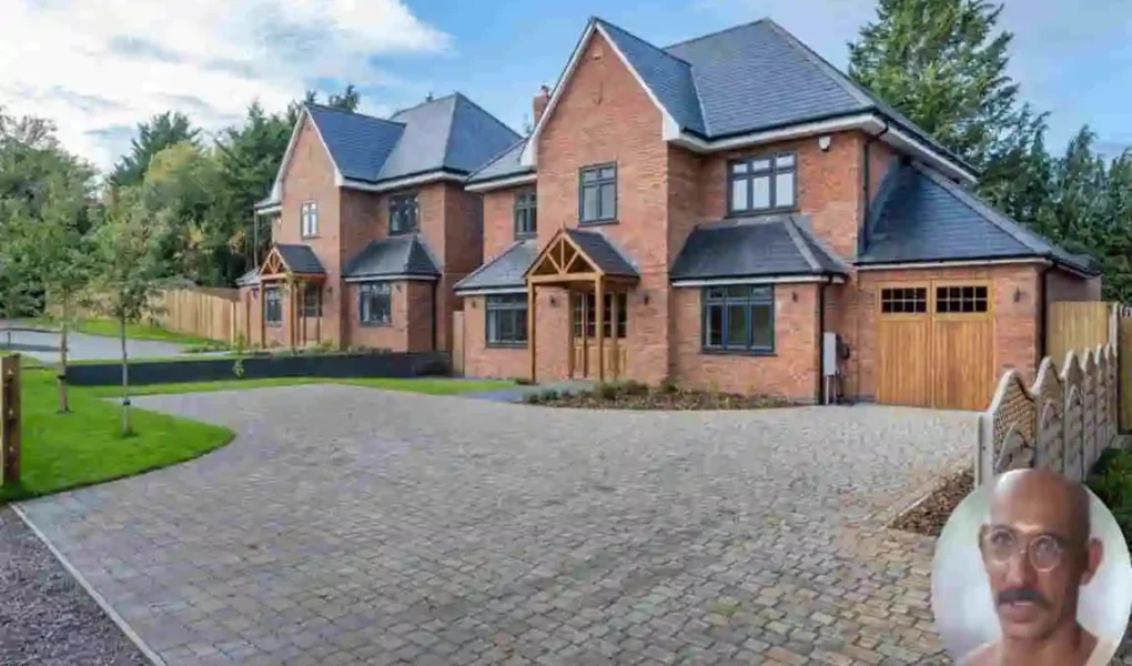 Krishna Bhanji House: