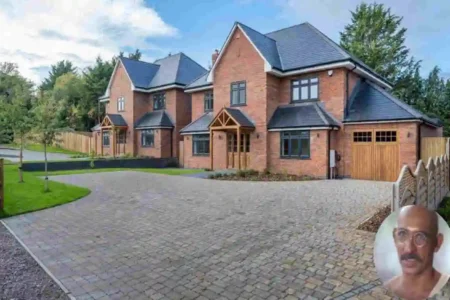 Krishna Bhanji House: